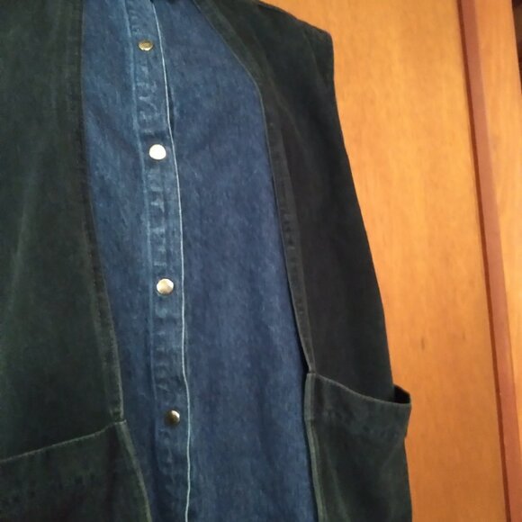 Willie Smith Blue & Black Denim Layered Vest with Pockets and Snap closure. - Picture 5 of 7